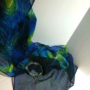 Galleria enterprises scarf, starry night